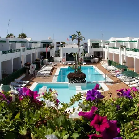 Апартаменти Lanzarote - Las Calas @ Las Palmas - Pool Front Пуерто-дель-Кармен